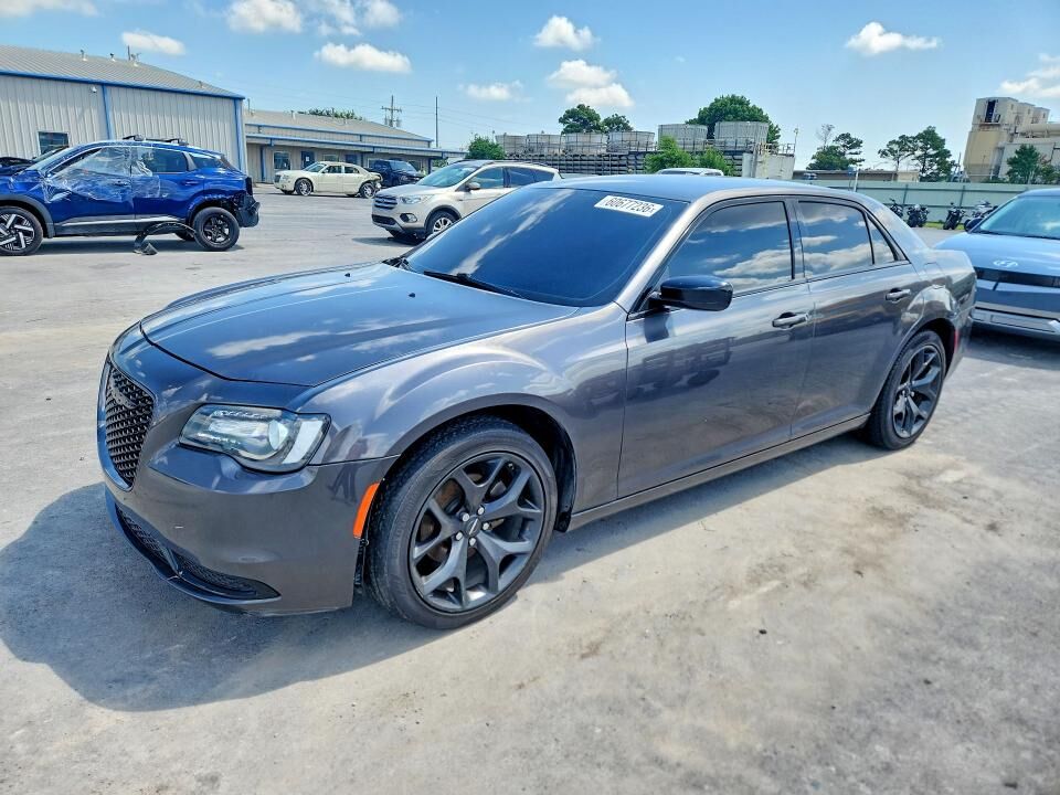 2022 CHRYSLER 300