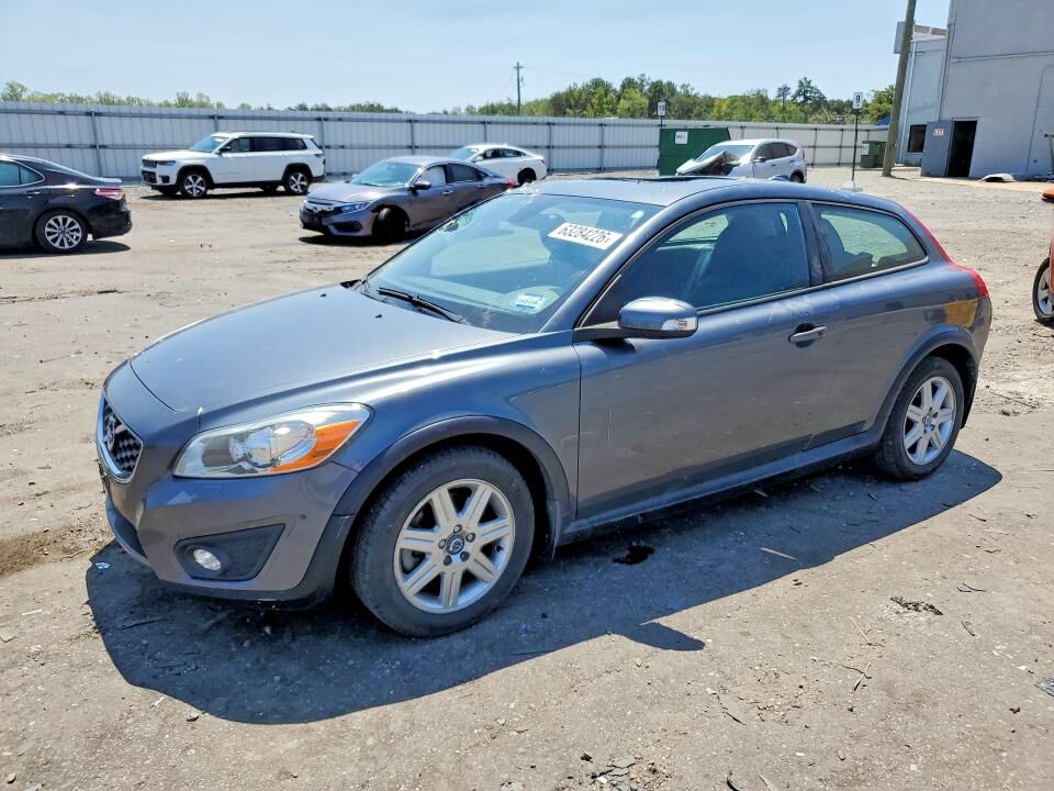 2013 VOLVO C30