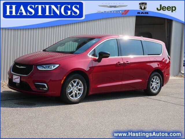 2025 CHRYSLER Pacifica