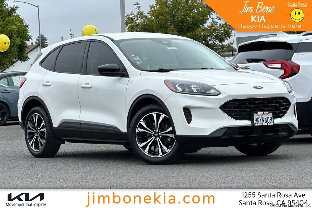 2022 FORD Escape