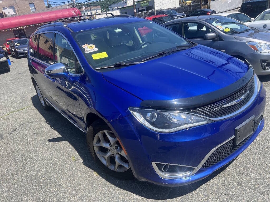 2020 CHRYSLER Pacifica