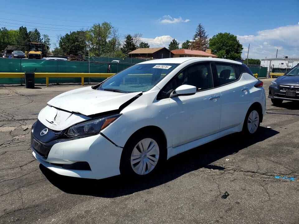 2025 NISSAN Leaf