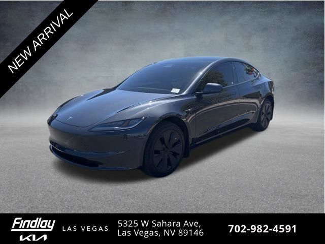 2025 TESLA Model 3