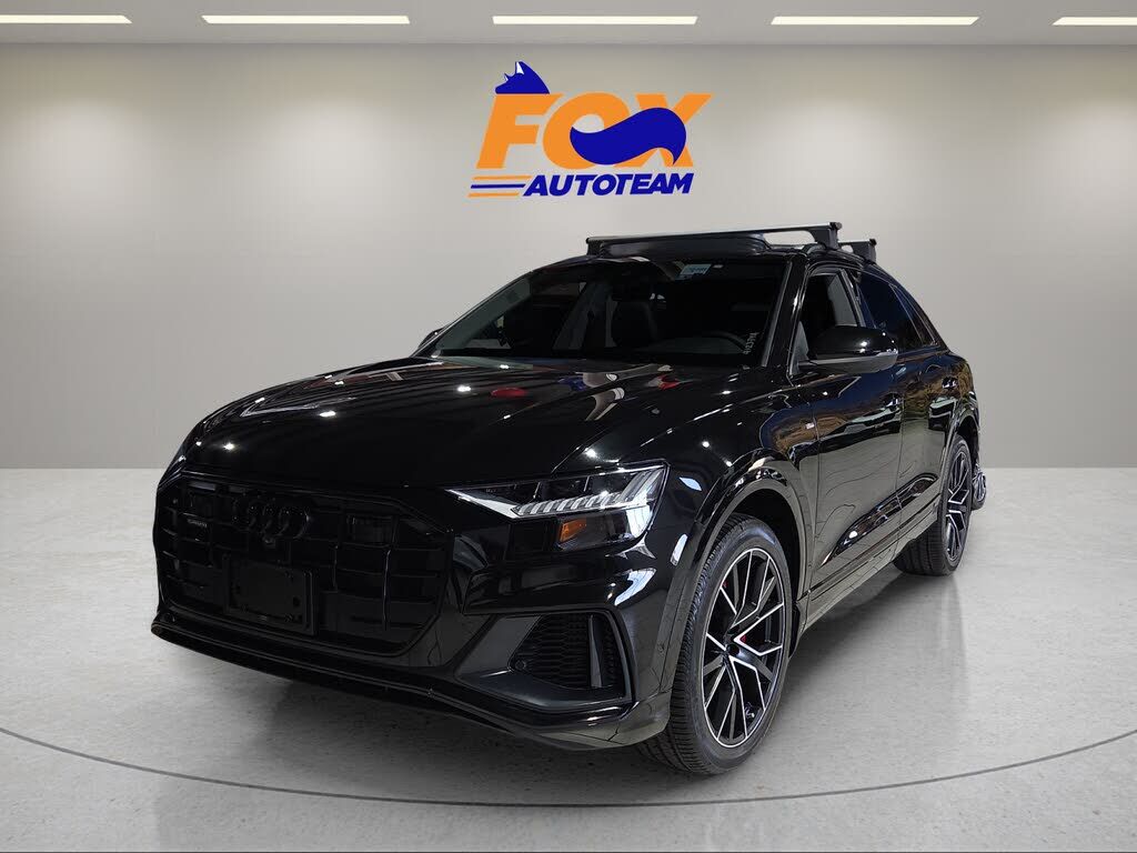 2023 AUDI Q8