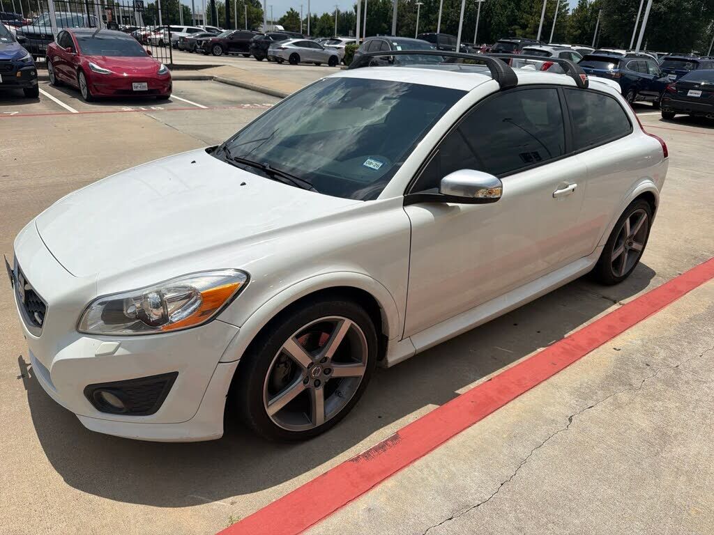 2011 VOLVO C30