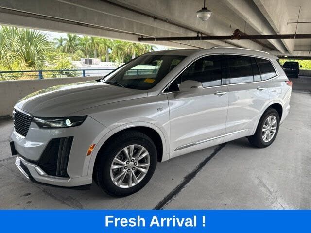 2024 CADILLAC XT6