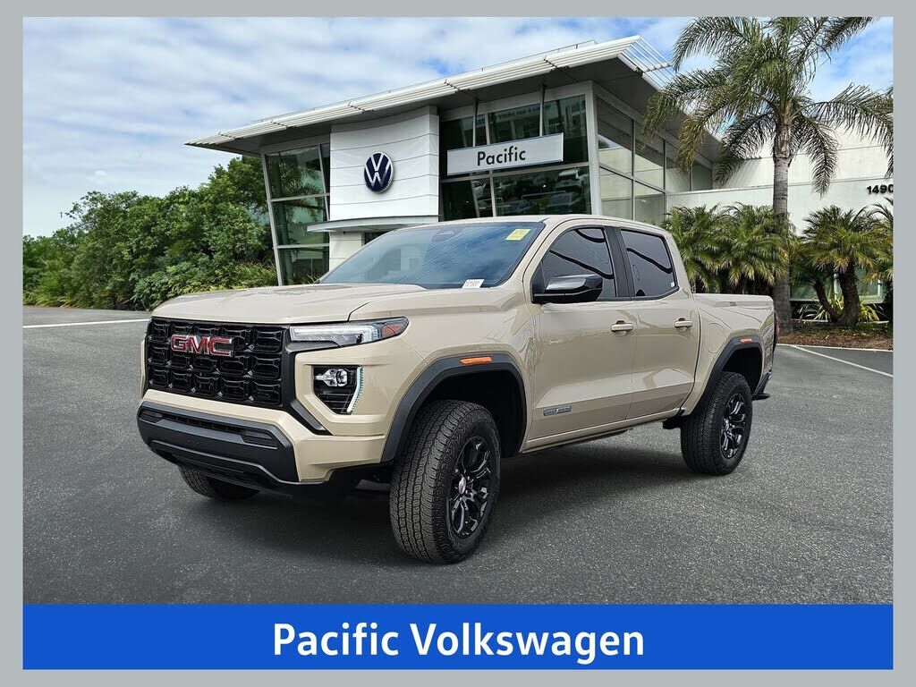 2023 GMC Canyon