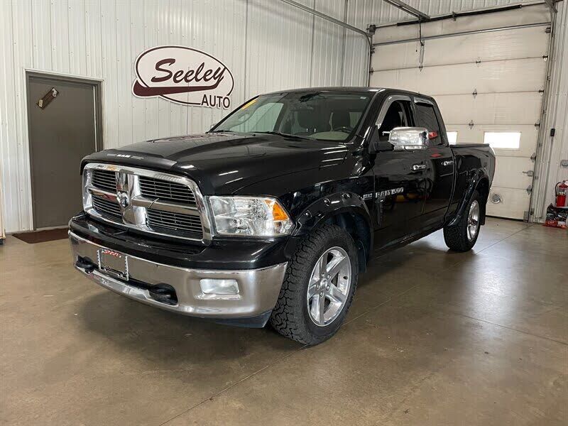2011 DODGE Ram
