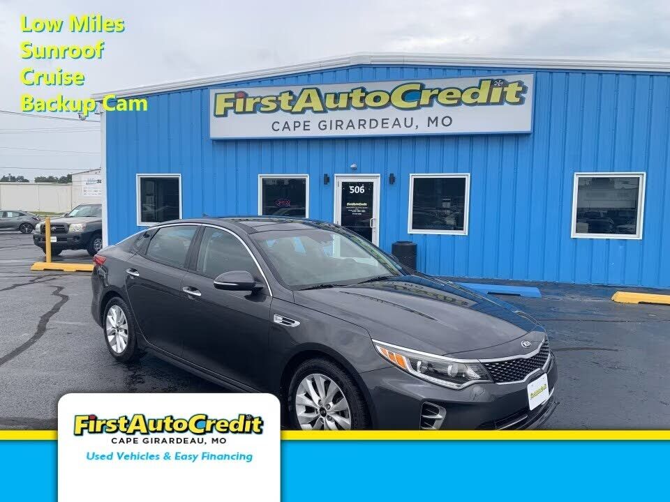 2017 KIA Optima