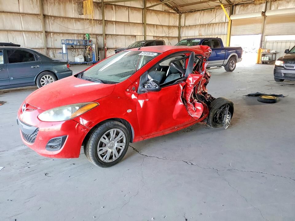 2014 MAZDA Mazda2