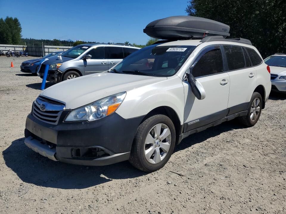 2012 SUBARU Outback