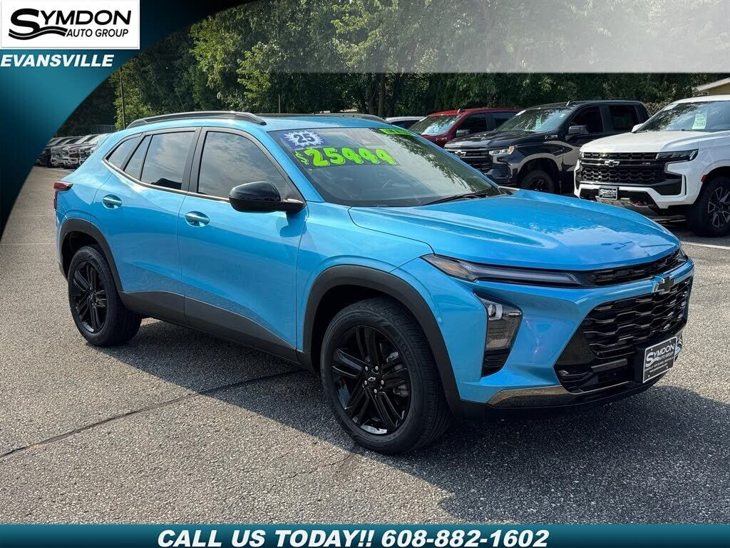 2025 CHEVROLET Trax