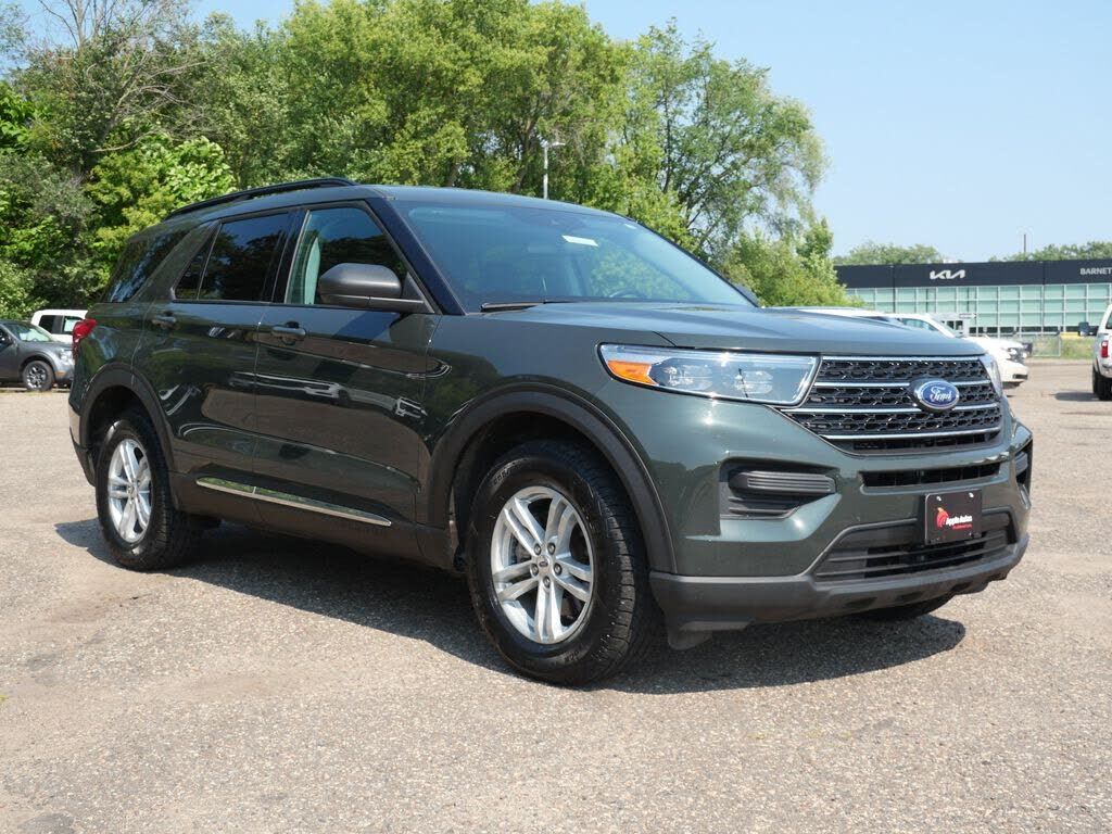 2024 FORD Explorer