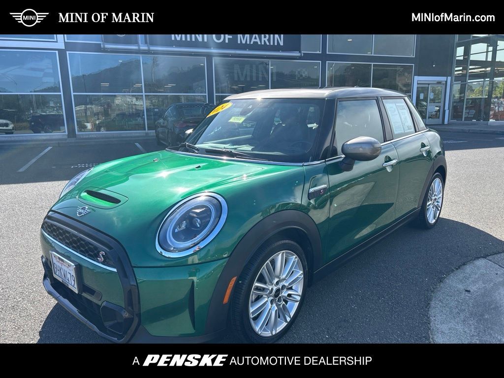 2024 MINI Hardtop
