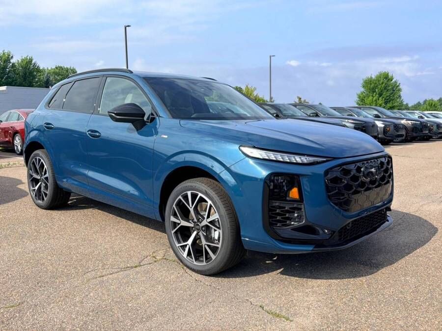 2026 AUDI Q3