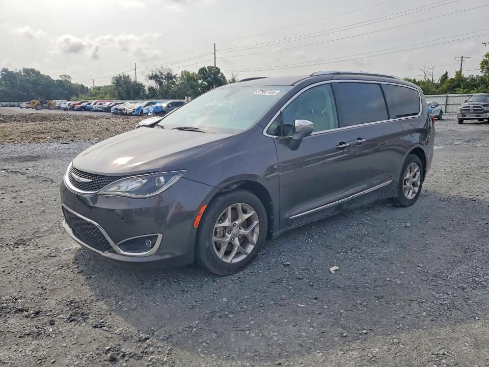 2017 CHRYSLER Pacifica