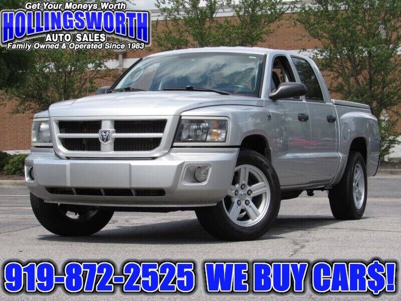 2010 DODGE Dakota