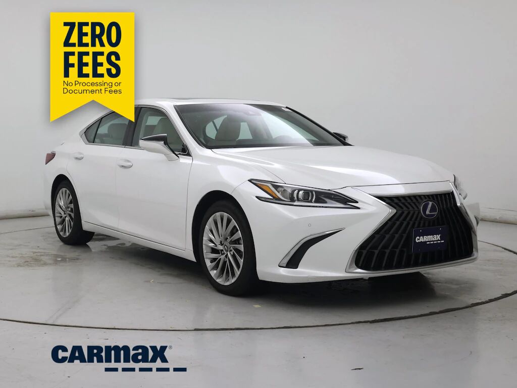 2022 LEXUS ES