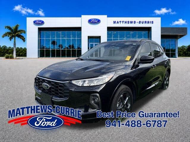 2023 FORD Escape