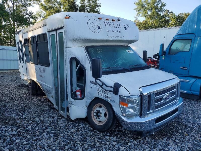 2019 FORD E-350