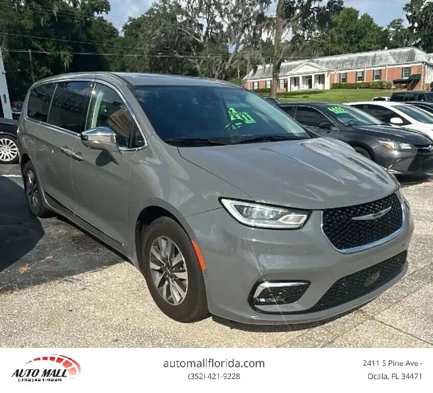 2022 CHRYSLER Pacifica