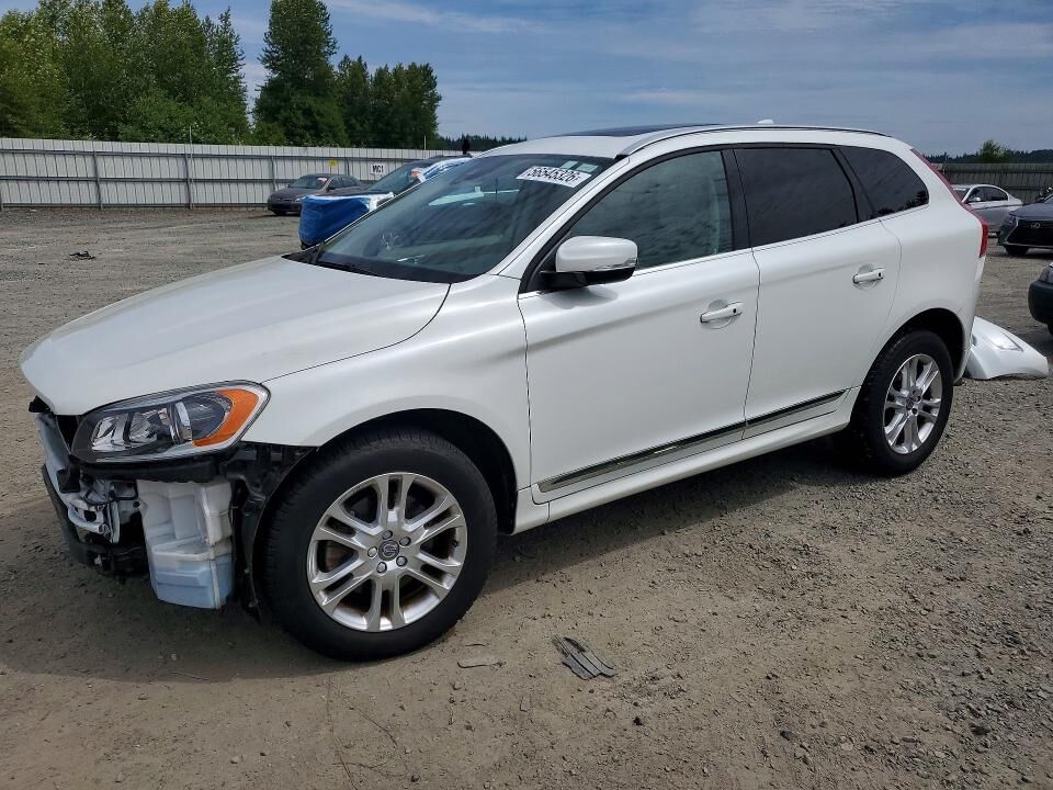 2015 VOLVO XC60