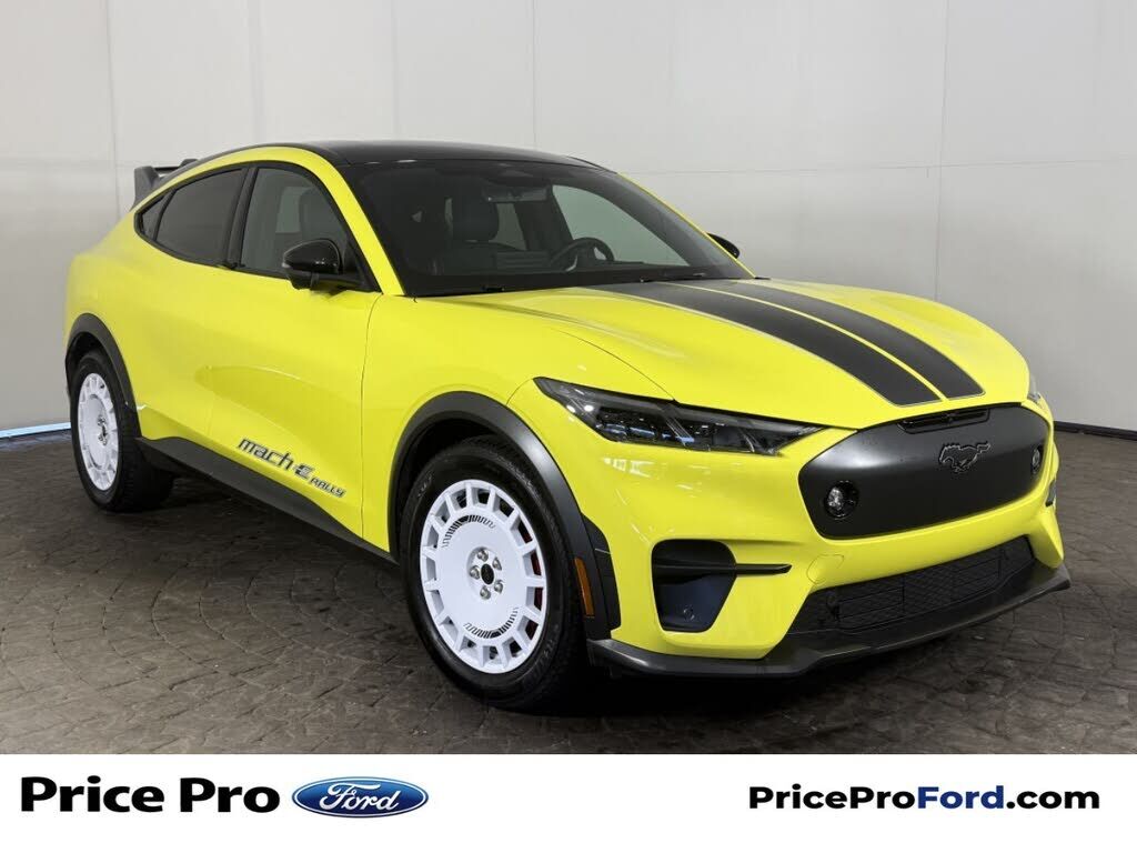 2025 FORD Mustang