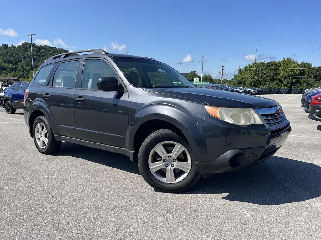 2011 SUBARU Forester