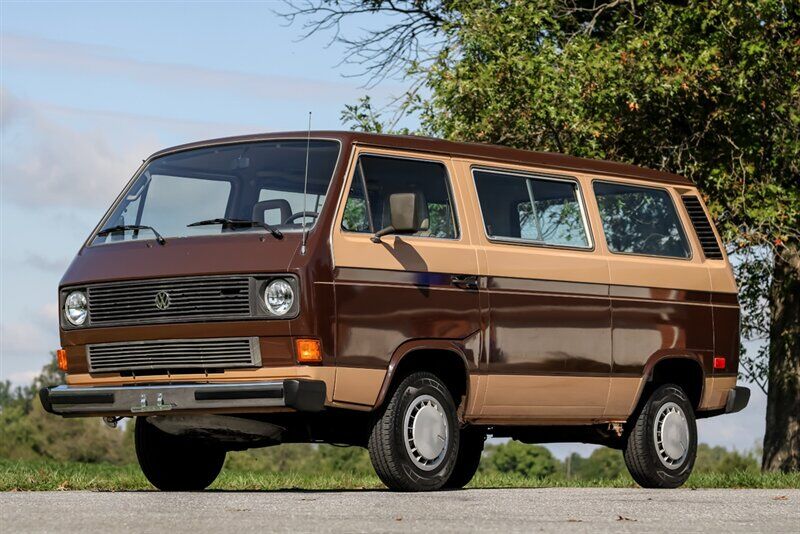 1984 VOLKSWAGEN Vanagon