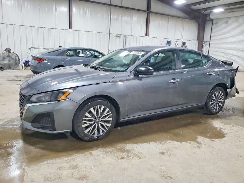 2024 NISSAN Altima