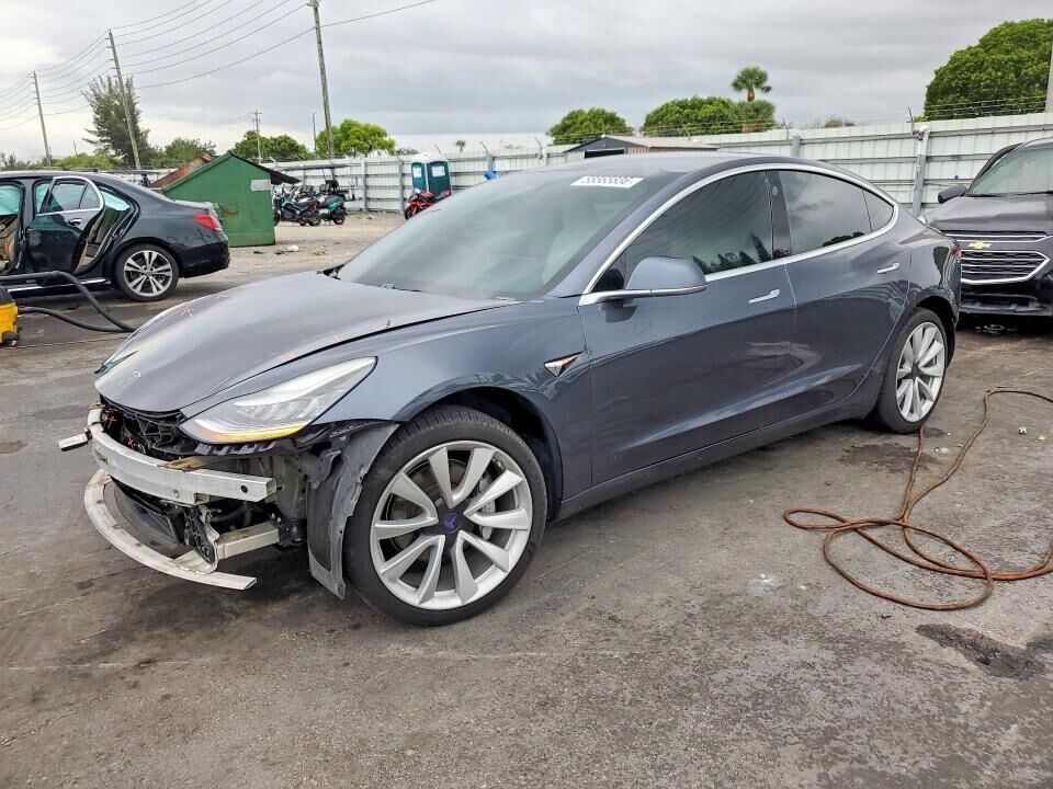 2019 TESLA Model 3