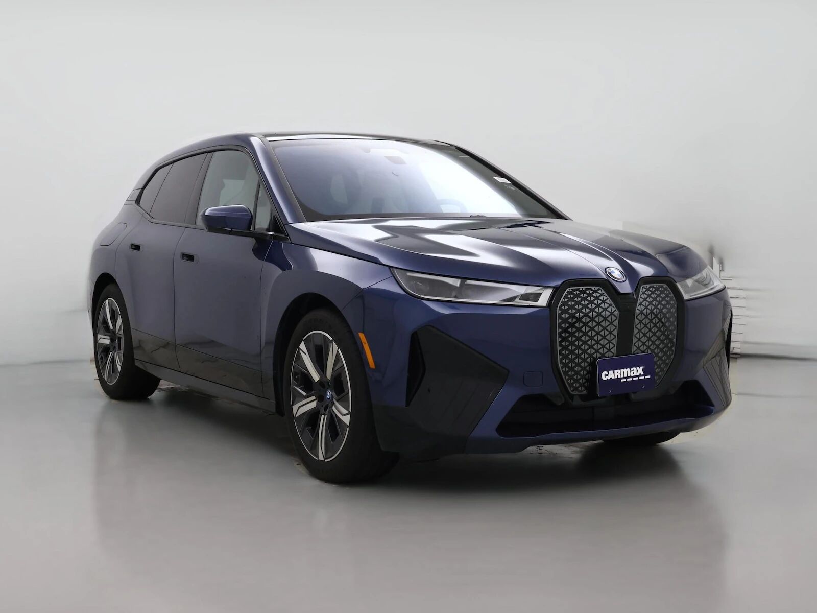 2023 BMW ix
