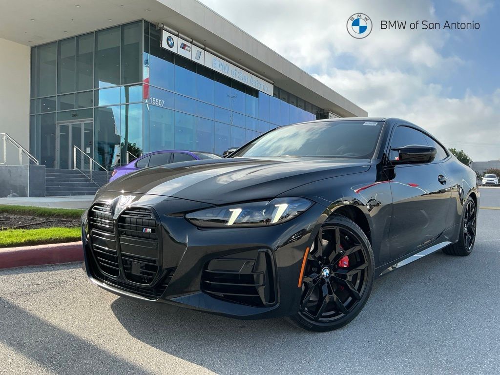 2025 BMW M4