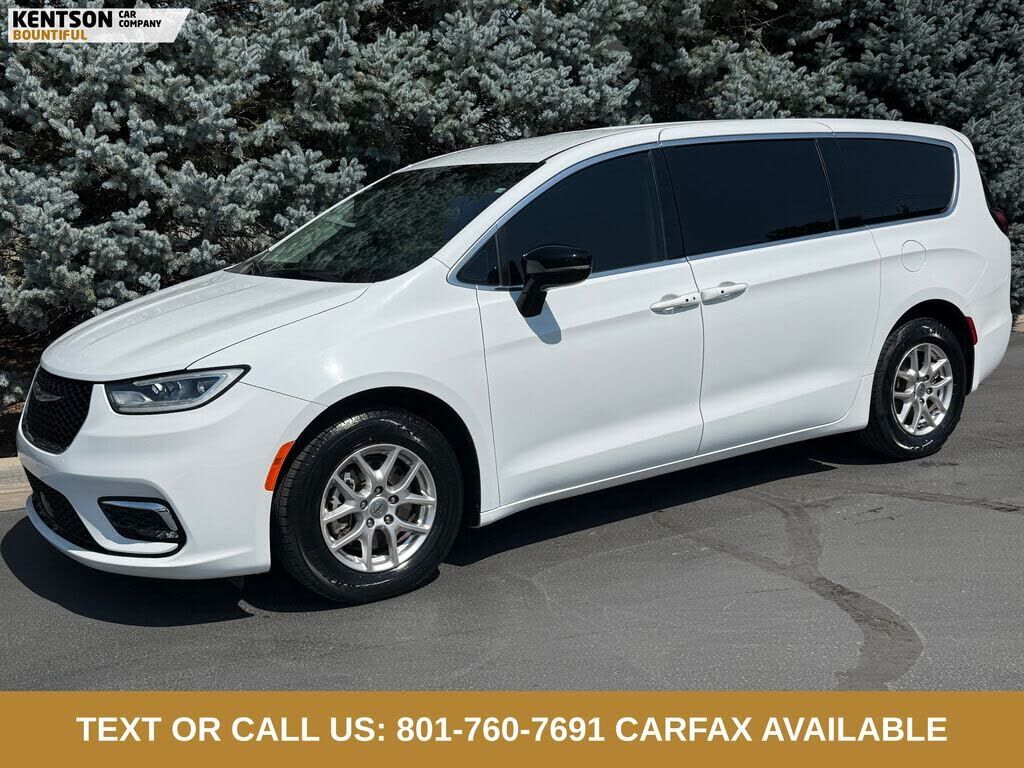 2024 CHRYSLER Pacifica