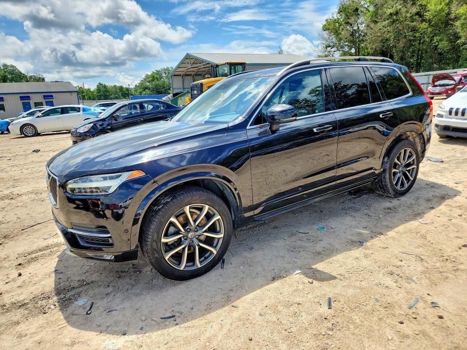 2017 VOLVO XC90