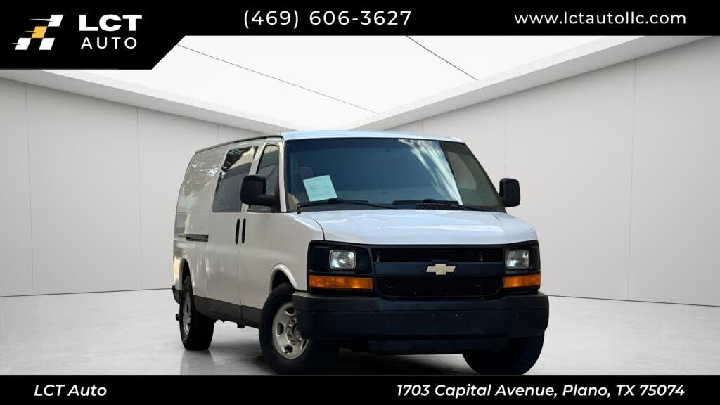 2013 CHEVROLET Express