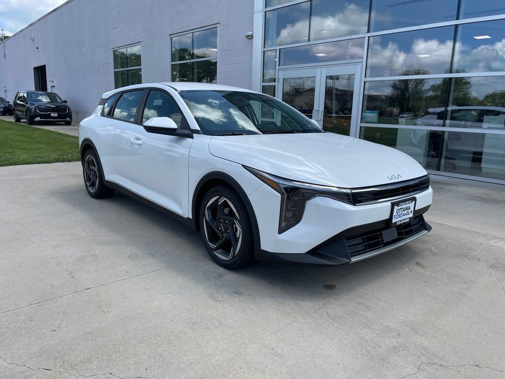 2026 KIA K4