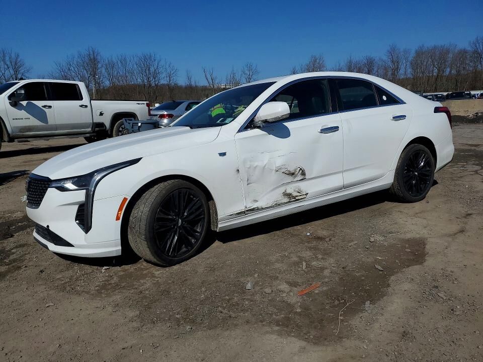 2021 CADILLAC CT4