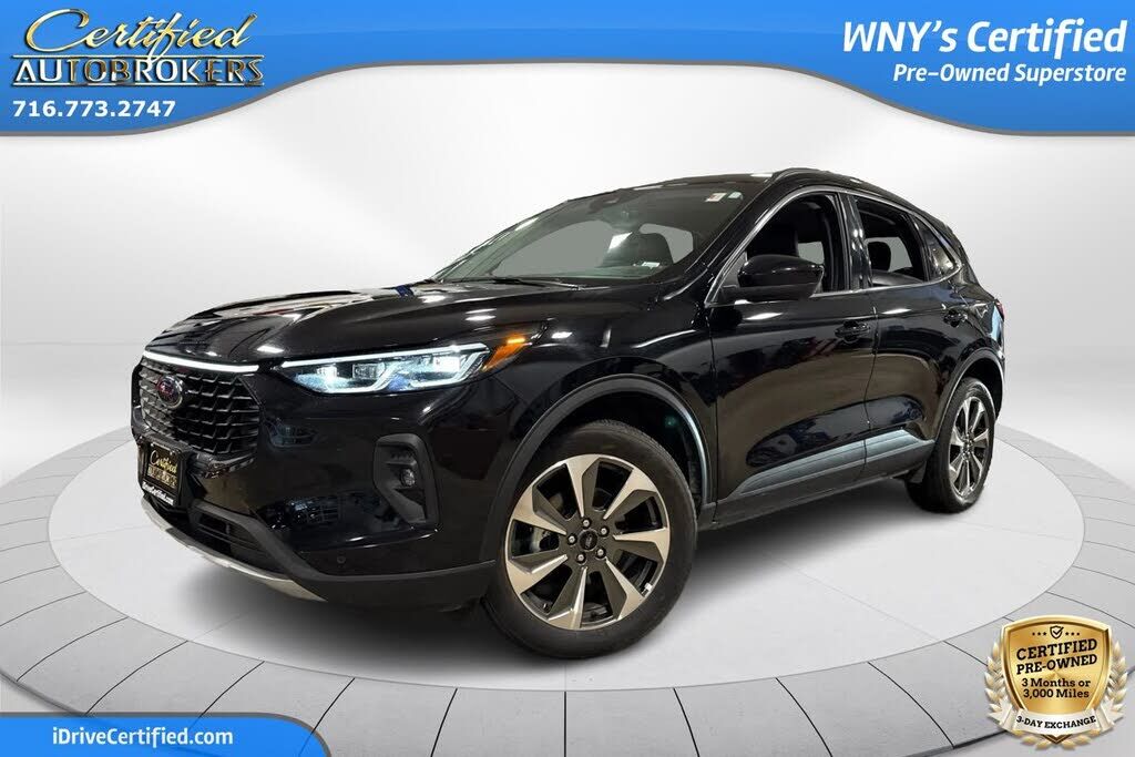 2024 FORD Escape