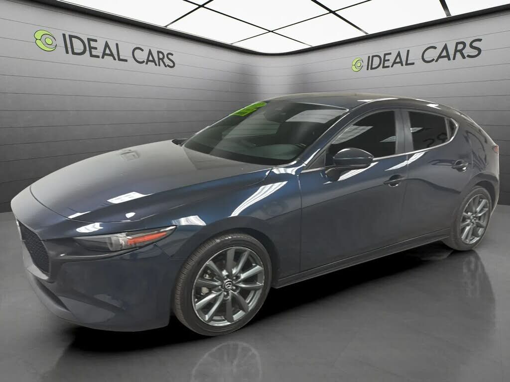 2022 MAZDA Mazda3
