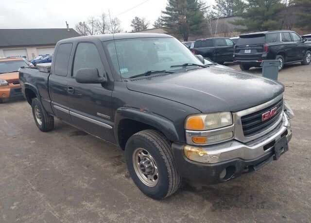 2004 GMC Sierra