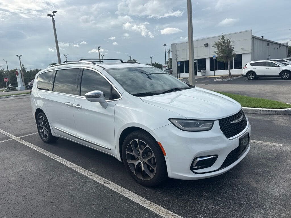 2021 CHRYSLER Pacifica