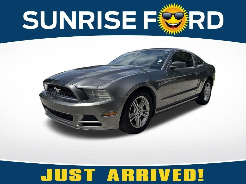 2013 FORD Mustang