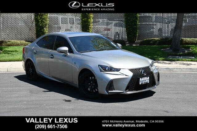 2017 LEXUS IS