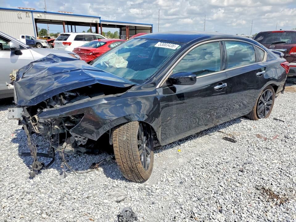 2017 NISSAN Altima