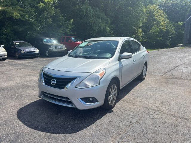 2015 NISSAN Versa