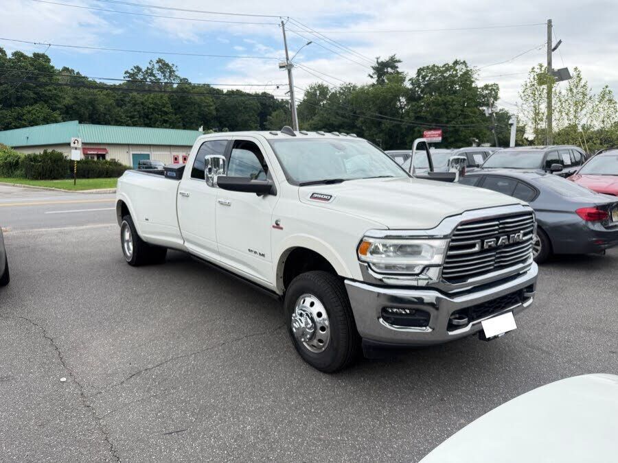 2022 RAM 3500