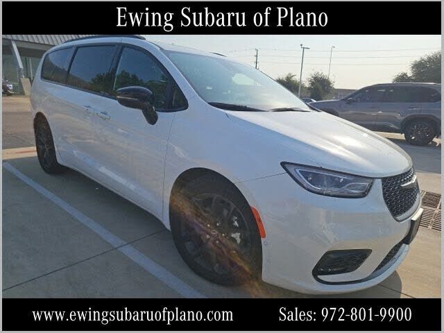 2025 CHRYSLER Pacifica