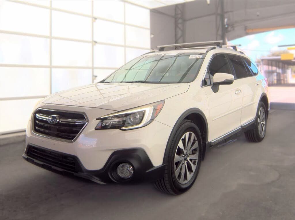 2018 SUBARU Outback