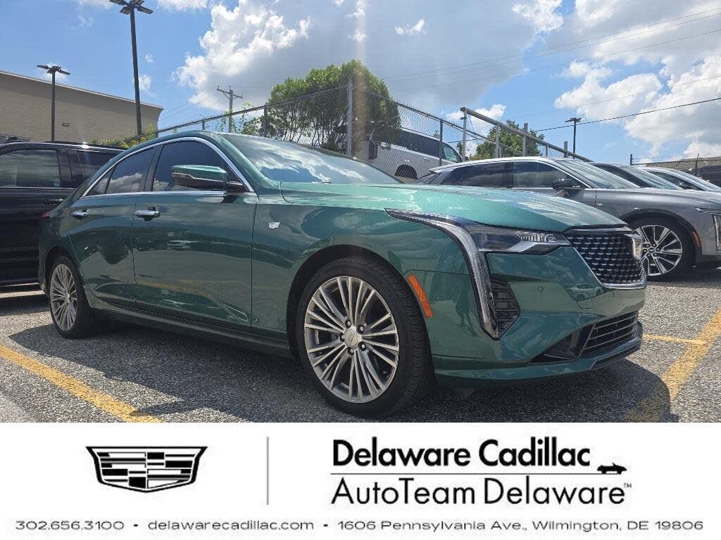 2025 CADILLAC CT4